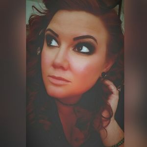 Meet your Posher, Brittni